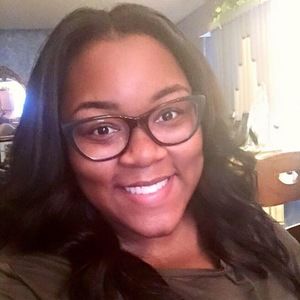 Meet your Posher, Colleen